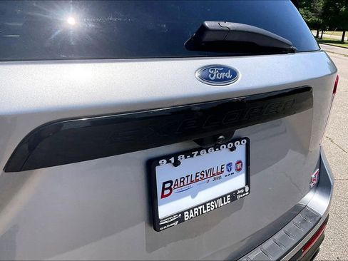 Used 2021 Ford Explorer ST w/ Equipment Group 401A AWD/4WD image 14
