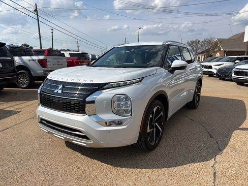 Used 2022 Mitsubishi Outlander SEL AWD/4WD image 1