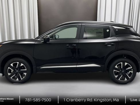 New 2026 Nissan Kicks SV AWD/4WD image 8