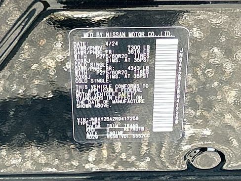 Used 2024 Nissan Armada SL w/ Captain's Chairs Package RWD image 34