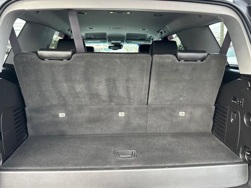 Used 2016 Chevrolet Tahoe LT w/ Luxury Package image 16