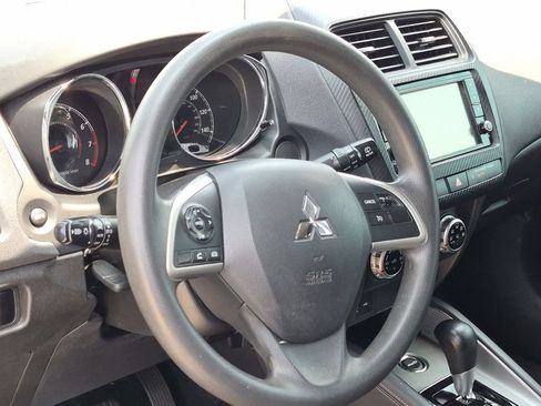 Used 2021 Mitsubishi Outlander Sport ES AWD/4WD image 9