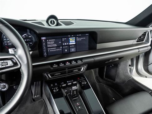 Certified 2020 Porsche 911 Carrera S RWD image 13