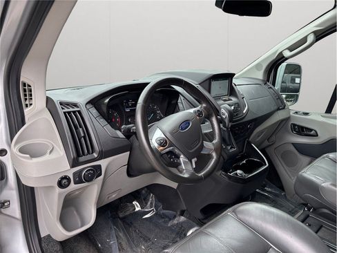 Used 2019 Ford Transit 150 148 Low Roof w/ Exterior Upgrade Package RWD image 6