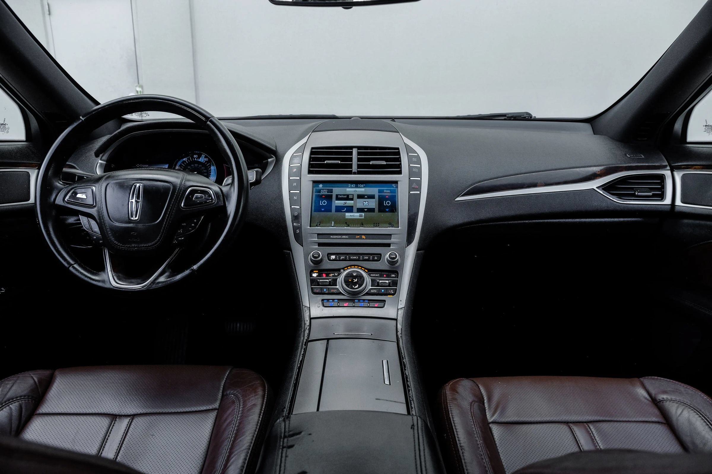 Used 2017 Lincoln MKZ Reserve FWD image 22
