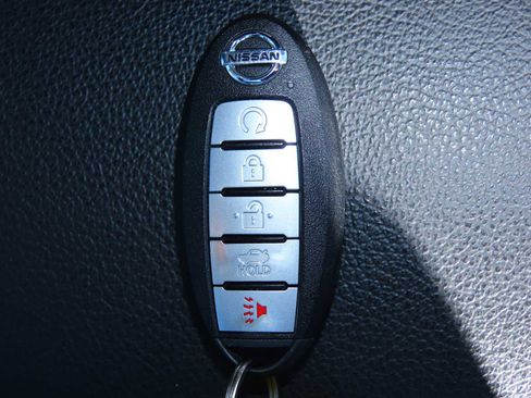 Used 2020 Nissan Altima 2.0 Platinum image 36