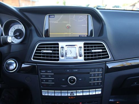 Used 2017 Mercedes-Benz E 400 RWD Cabriolet image 34