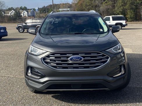 Used 2020 Ford Edge SEL w/ Convenience Package image 2