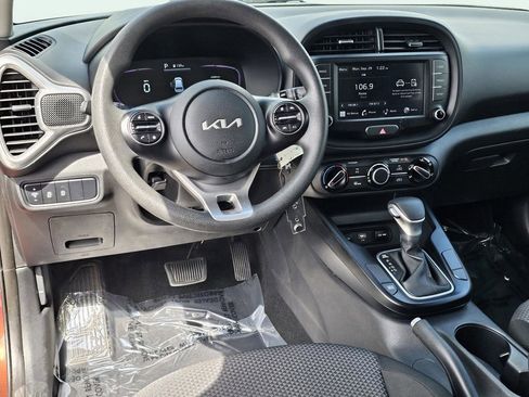 Certified 2024 Kia Soul LX w/ Option Group 015 image 33