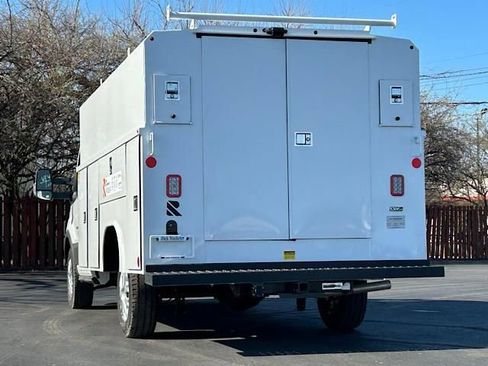 New 2024 Ford Transit 350 w/ Interior Upgrade Package image 10