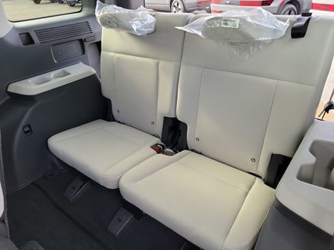 New 2026 Hyundai Santa Fe SE FWD image 23