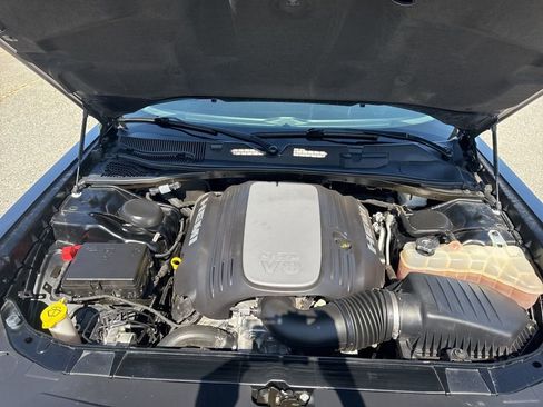 Used 2021 Dodge Challenger R/T w/ Plus Package image 29