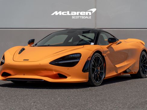 New 2026 McLaren 750S image 3