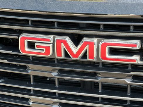 Used 2024 GMC Sierra 1500 Pro w/ Graphite Edition AWD/4WD image 37