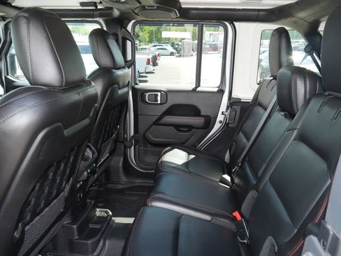 Used 2020 Jeep Wrangler Unlimited Rubicon AWD/4WD image 26