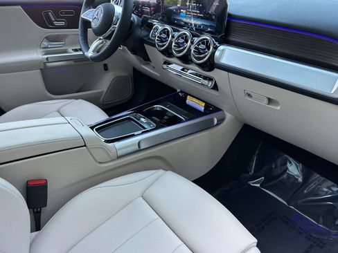 New 2026 Mercedes-Benz GLB 250 image 15