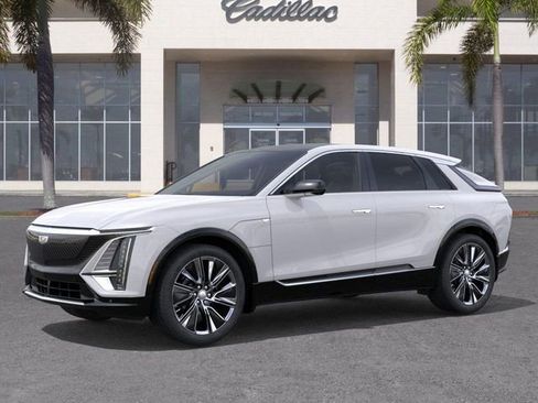 New 2025 Cadillac Lyriq Luxury w/ Nappa Leather Package image 2