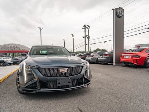 Used 2026 Cadillac CT5 V Blackwing w/ Precision Package RWD image 11