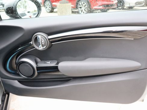 Used 2022 MINI Cooper S image 13