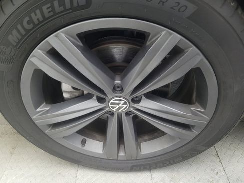 Used 2021 Volkswagen Atlas SE w/ Panoramic Sunroof Package FWD image 31