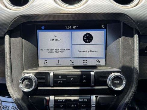 Used 2019 Ford Mustang Coupe w/ Equipment Group 101A RWD image 31