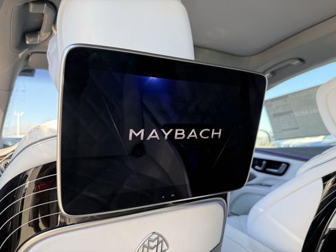 New 2025 Mercedes-Benz Maybach EQS 680 4MATIC image 27