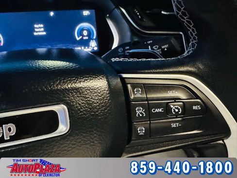 Used 2022 Jeep Grand Cherokee L Laredo w/ Luxury Tech Group I image 27