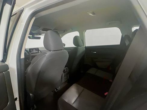 Used 2026 Nissan Rogue SV FWD image 19