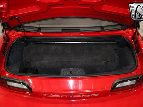 Used 2002 Chevrolet Camaro Z28 w/ SS Performance/Appearance Pkg image 22