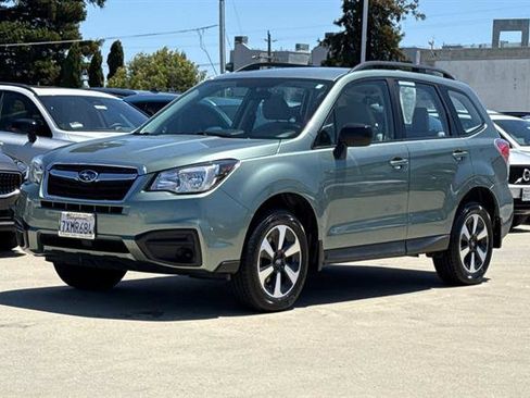 Used 2017 Subaru Forester 2.5i w/ Alloy Wheel Package AWD/4WD image 7