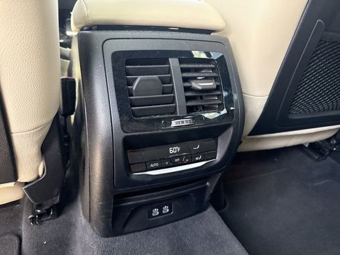 Used 2023 BMW X3 sDrive30i w/ Premium Package w/ZPA RWD image 24