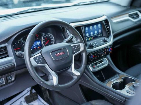 Used 2021 GMC Acadia SLE w/ Driver Convenience Package image 27