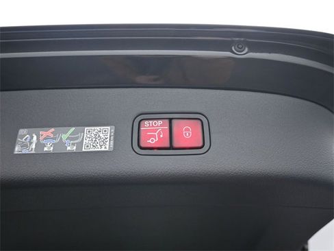 New 2025 Mercedes-Benz GLC 43 AMG 4MATIC image 44