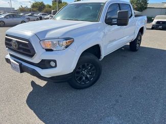 Used 2022 Toyota Tacoma SR5 RWD video 1