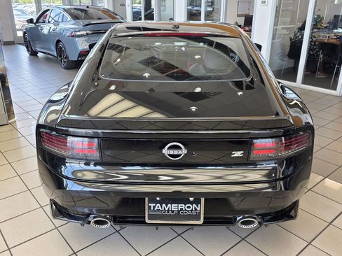 New 2026 Nissan Z Performance w/ Floor Mat Package RWD image 4