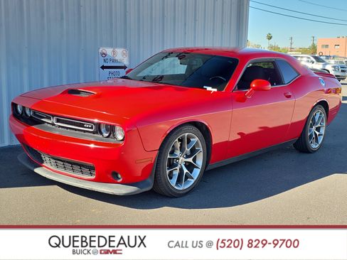 Used 2022 Dodge Challenger GT image 3