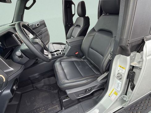 New 2026 Ford Bronco Badlands AWD/4WD image 32