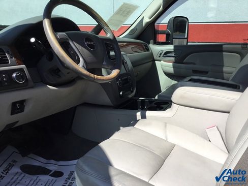 Used 2008 GMC Sierra 3500 SLT image 31