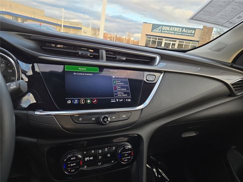 Used 2023 Buick Encore GX Select w/ Sport Touring Package image 5