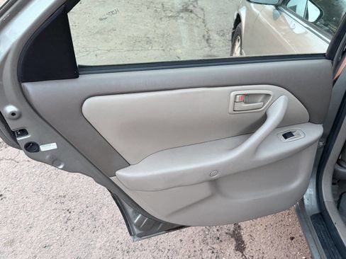 Used 1999 Toyota Camry XLE image 12