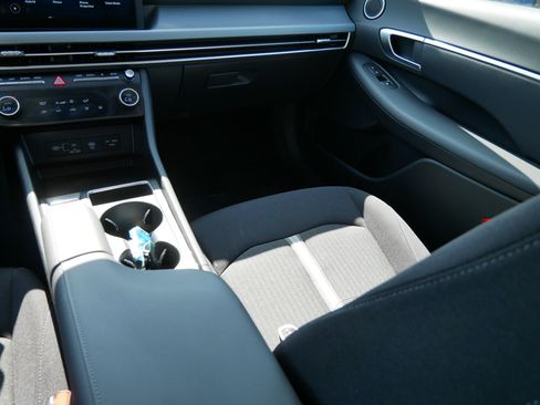 Certified 2026 Hyundai Sonata Blue FWD image 11