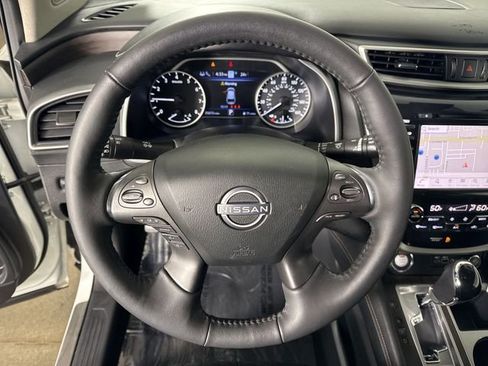 Used 2024 Nissan Murano Platinum w/ Cargo Package image 12