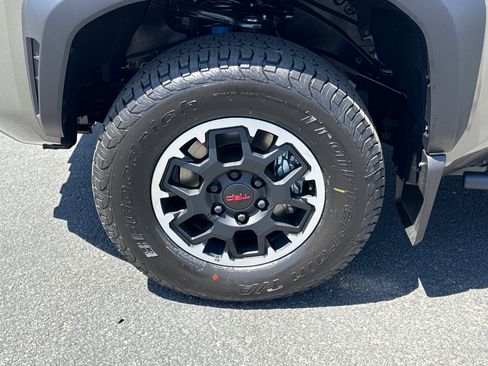New 2026 Toyota Tacoma TRD Off-Road AWD/4WD image 5