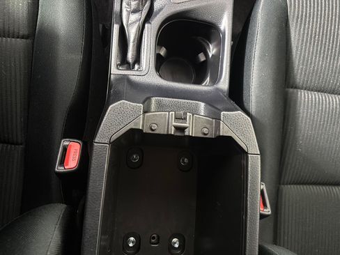 Used 2018 Toyota RAV4 LE w/ All Weather Liner Package AWD/4WD image 35