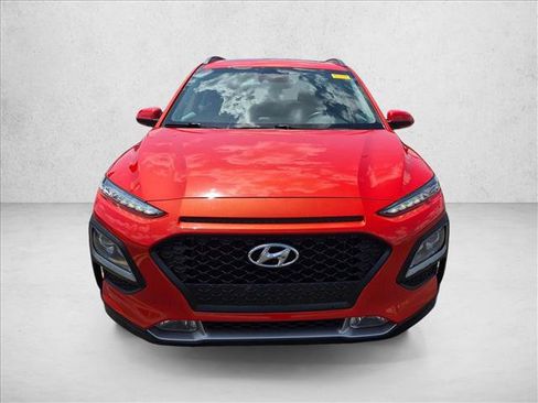 Used 2020 Hyundai Kona SEL Plus FWD image 2