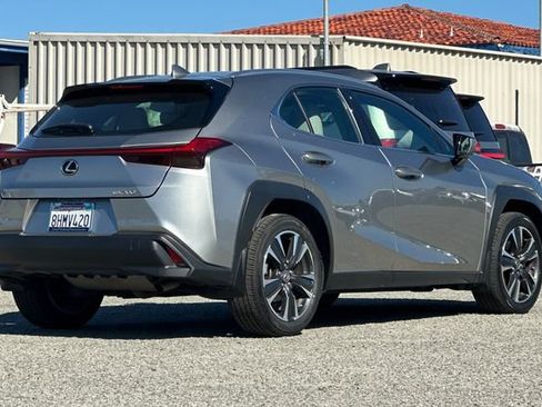 Used 2019 Lexus UX 200 200 Base image 4
