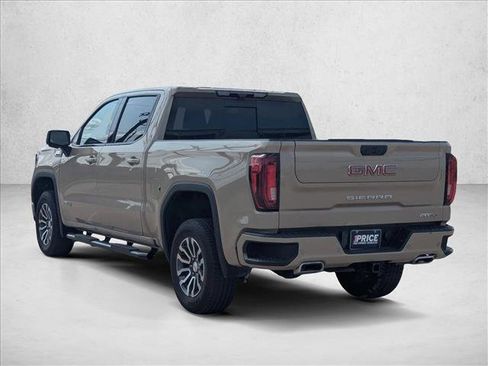 Used 2023 GMC Sierra 1500 AT4 w/ Technology Package AWD/4WD image 7