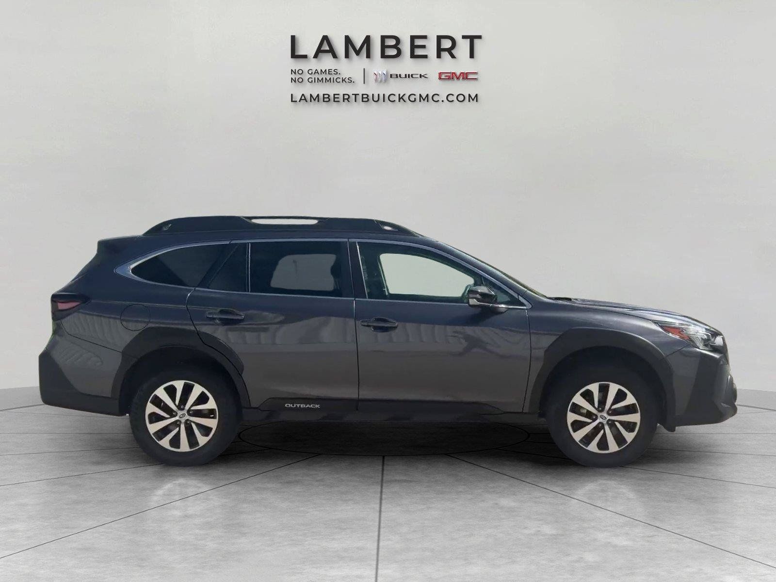 Used 2024 Subaru Outback Premium AWD/4WD image 6