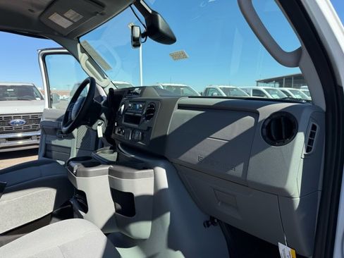 New 2026 Ford E-350 and Econoline 350 Super Duty w/ Power Equipment Group image 26
