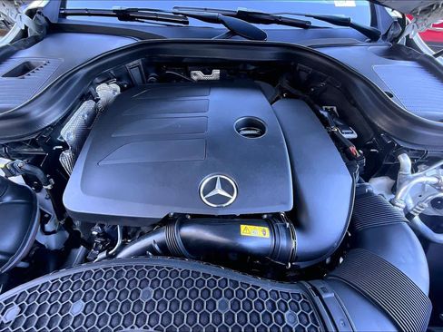 Used 2021 Mercedes-Benz GLC 300 4MATIC Coupe image 31